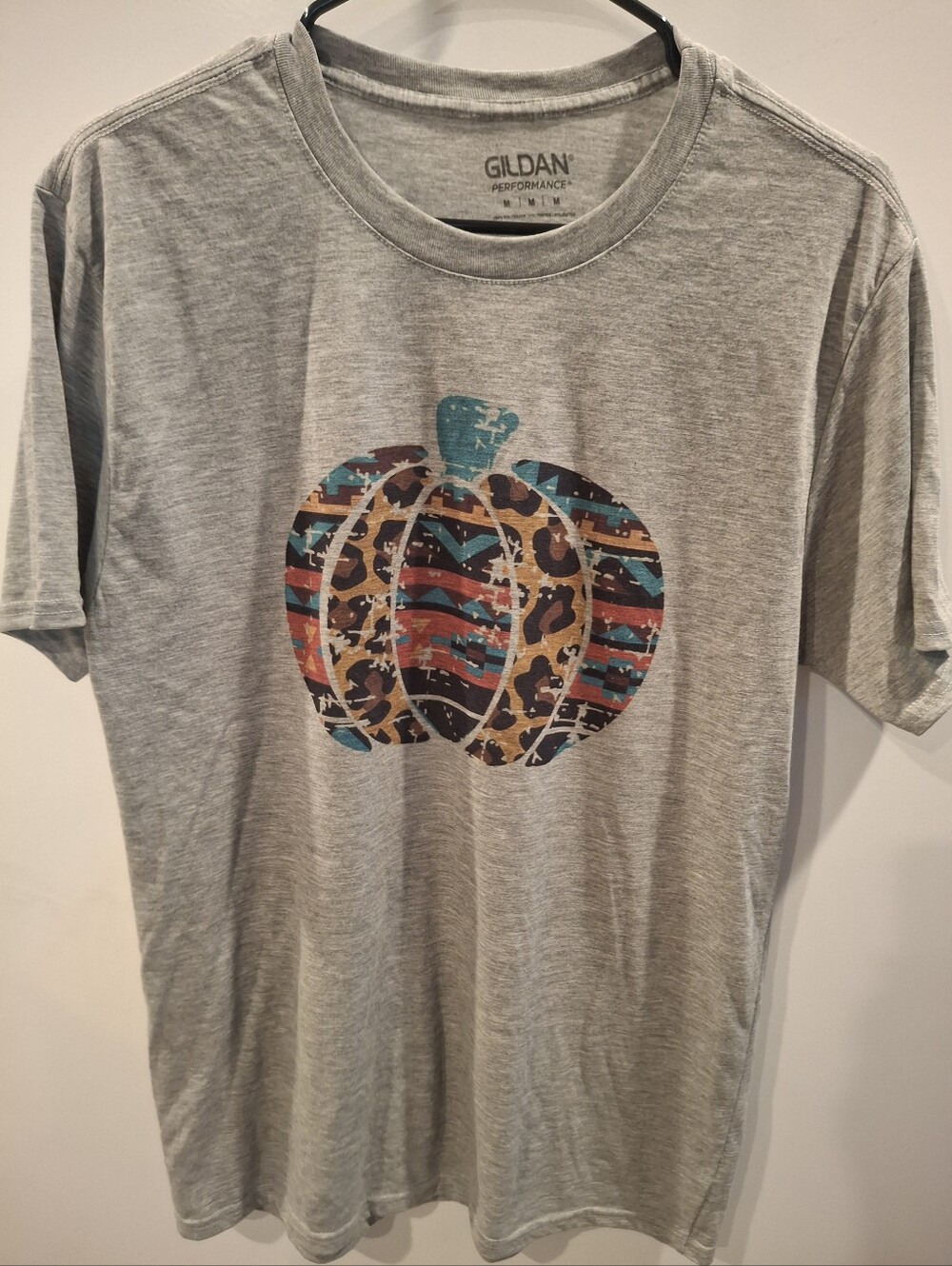 Gildan Gray Short-Sleeve Tee with Patterned Pumpkin Graphic